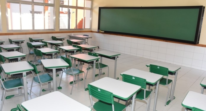 Juíza Mantem Decisão E Anula Artigos De Portarias Que Prejudicavam Professores I, Ii E Iv