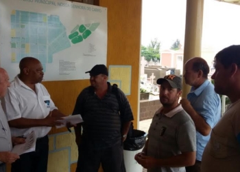 Sindicalistas Passam O Dia Na Prefeitura E Resolvem Falta De Pagamento De Horas Extras De Servidores